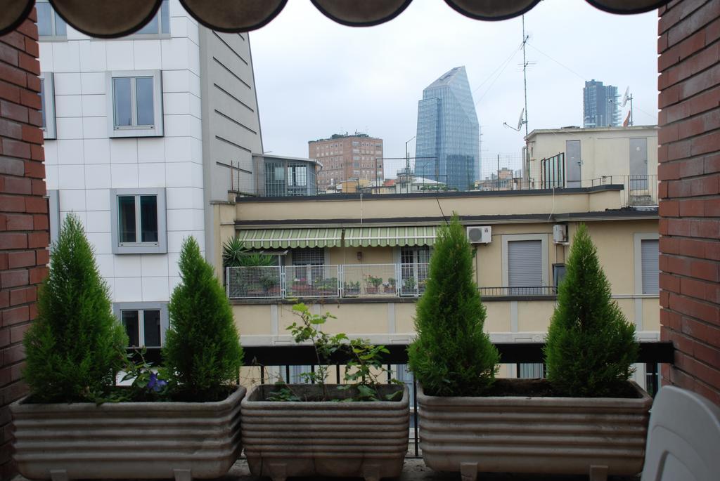 Hotel Mennini Milano Esterno foto