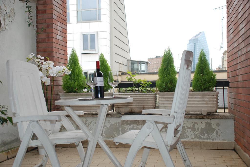 Hotel Mennini Milano Esterno foto