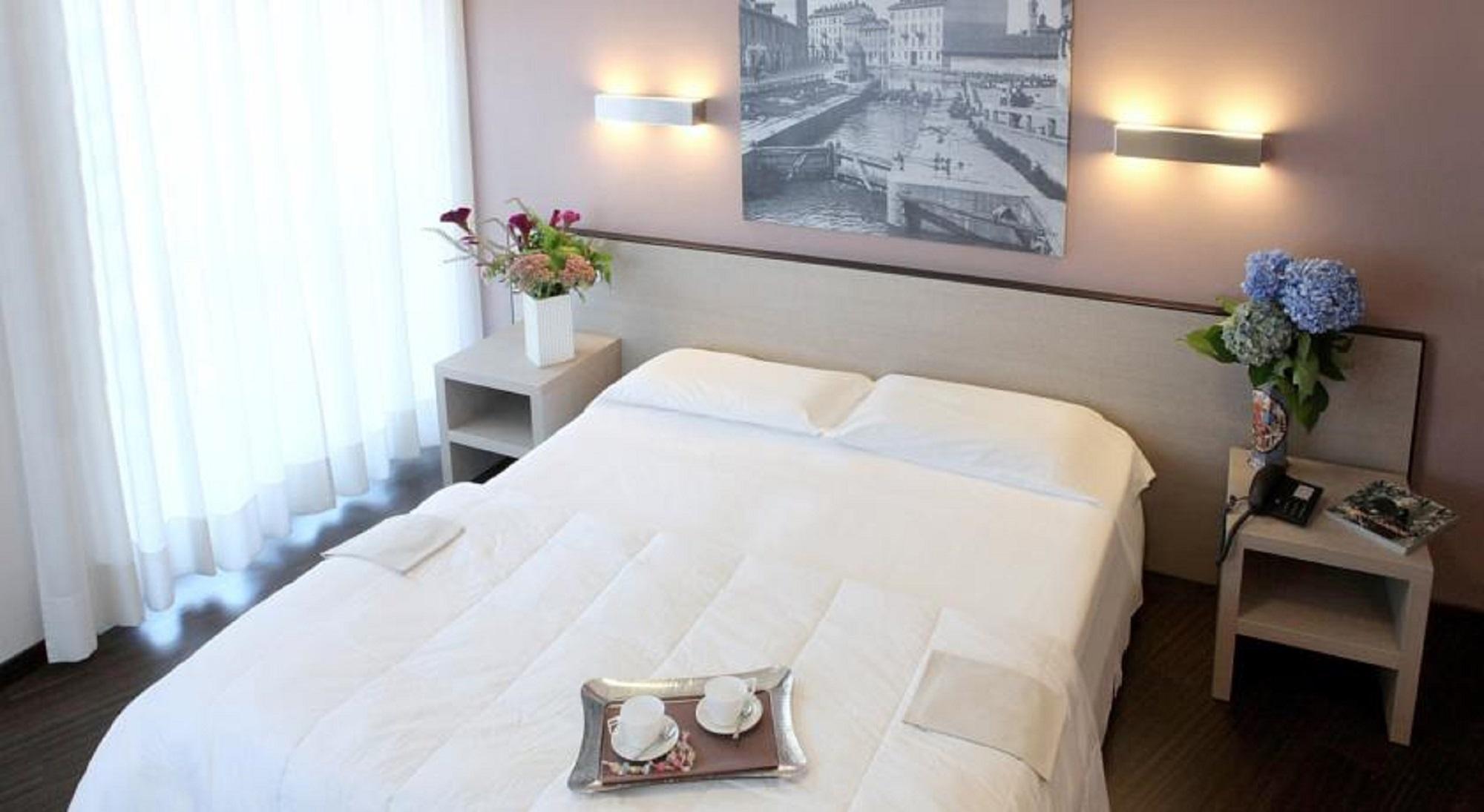 Hotel Mennini Milano Esterno foto